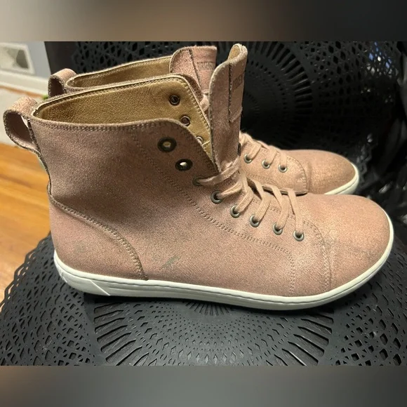 Birkenstock Women's Blush Sneakers - Picture 9 of 11